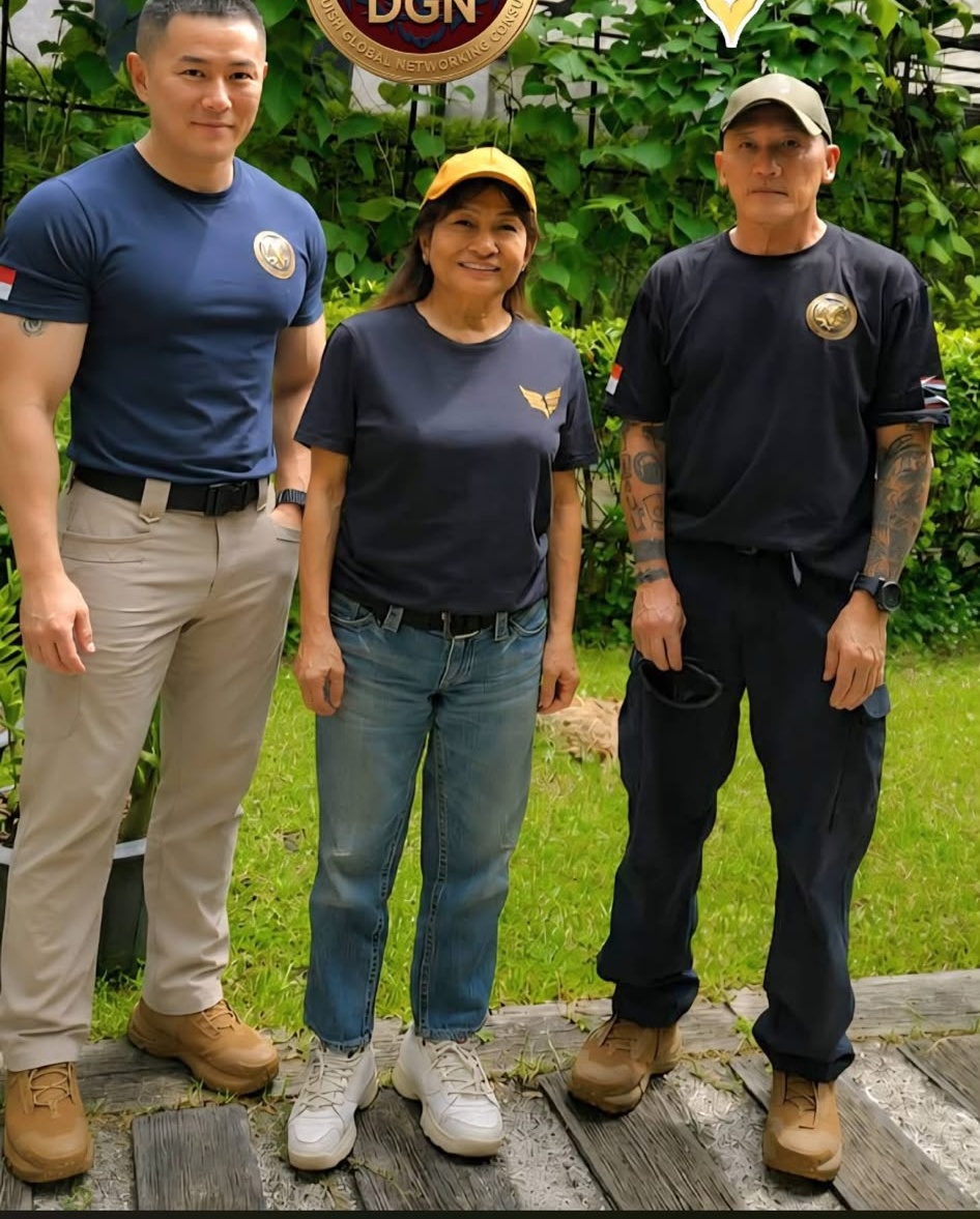 DGN and BKK Protection joint team — Derek Ng, Godfrey Chilam Lau and BKK Protection team member
